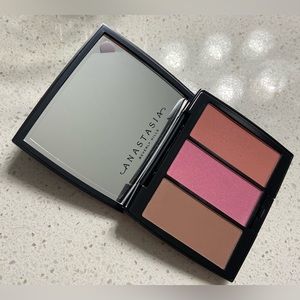 ABH Blush Trio in Pool Party